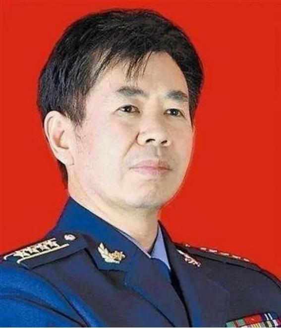 中国坐拥再多航母五代机也没用，如果始终不敢主动出手反击，再雄厚的军事力量也只是纸