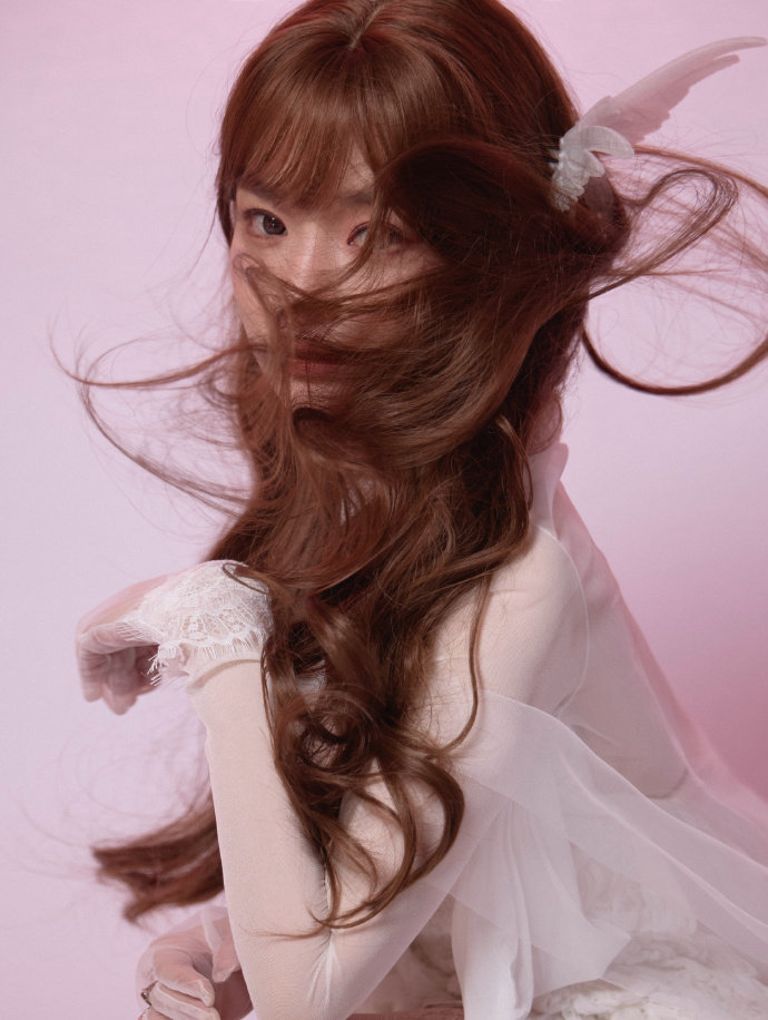 周兴哲黄霄雲声生不息突破奖太为两位开心啦！周兴哲和黄霄雲用实力征服舞台，突破奖