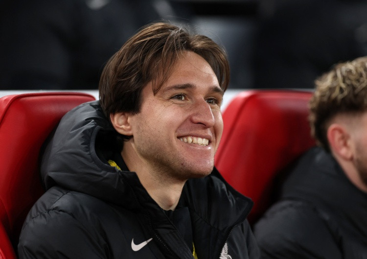 记者: 基耶萨为世界杯而倾向离开利物浦, 已和佛罗伦萨和尤文接触