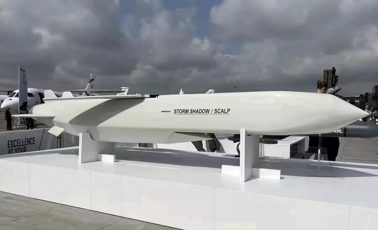 塔斯社报道，当地时间13日，俄罗斯外交部表示，俄方已就英法两国向乌克兰提供“风暴