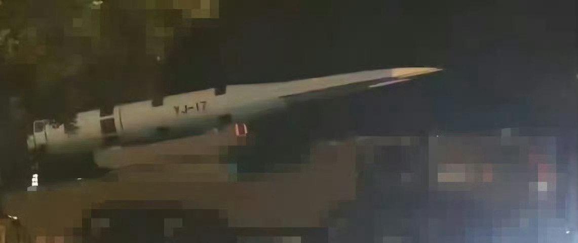 乘波体弹头，在其他国家是天顶星科技，但在中国，却是白菜！不是听说朝鲜、伊朗都有
