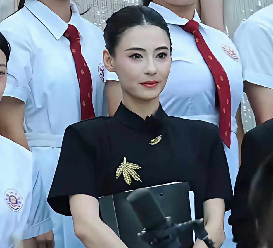 张柏芝,这回,真的赢麻了不是因为谢霆锋妈妈夸奖承认了她而是因为她自己都没有想到,