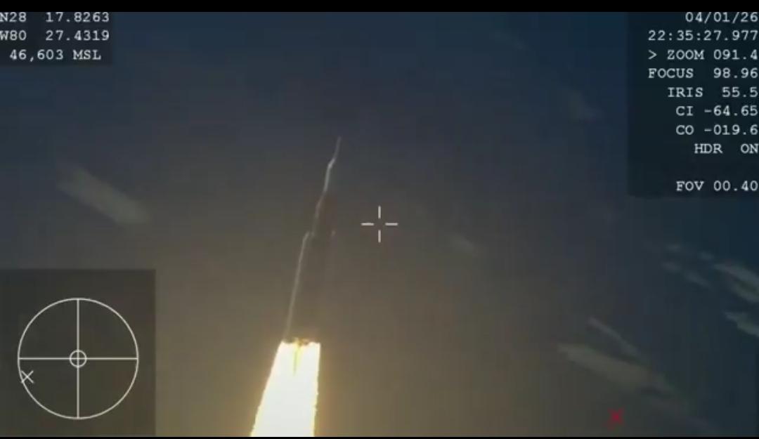 突发快讯：阿尔忒弥斯2号成功发射，NASA宇航员开启为期10天的绕月往返之旅