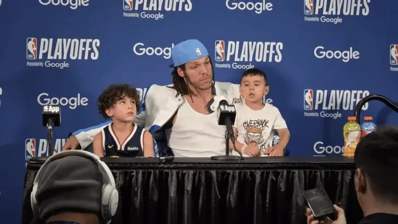 掘金现在缺个更衣室领袖，皇叔和威少都走后，有个更衣室领袖能帮小阿做不少事小阿