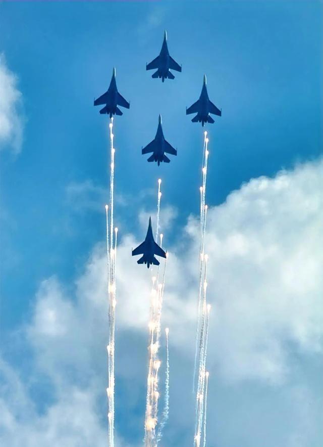 中日战争绝不会和俄乌战争一样克制，一旦开打就是不死不休的灭国之战。不可能打打停停