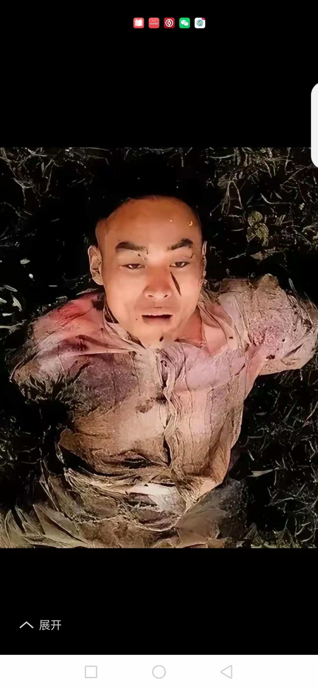 这是聂曦烈士牺牲前的照片，心里满是震撼与敬意。凝视着泛黄相片上那张清瘦却坚毅的