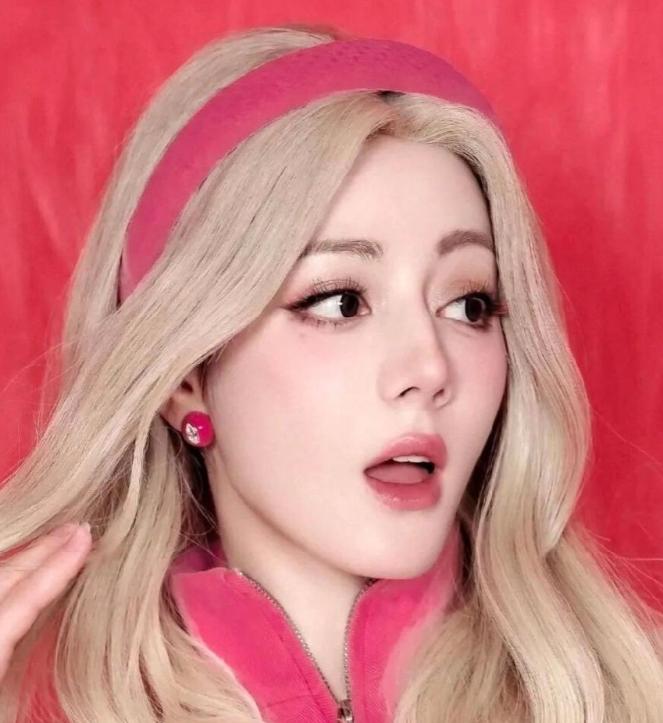 迪丽热巴，太糟心了！3月3日，迪丽热巴被困迪拜24小时，工作室道歉，没想到却曝