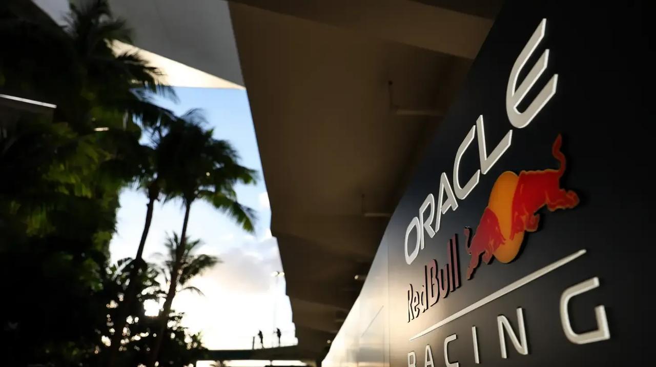 #f1#据RN365，角田裕毅已成为2026年凯迪拉克F1车队两名可能候选人之