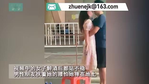 女子与男性朋友一起吃宵夜，喝醉后朋友无微不至照顾她，画面心动​11月15日，广