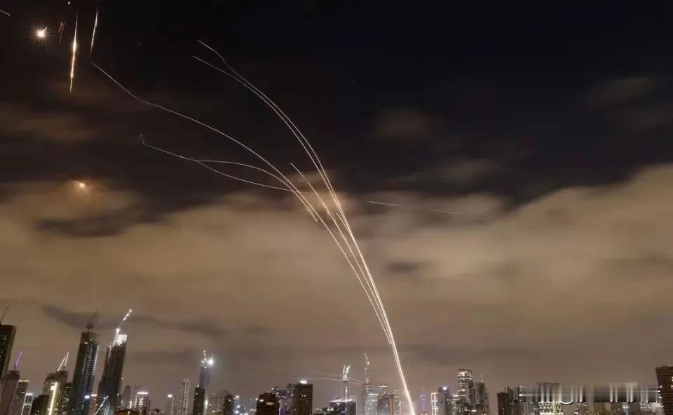 在6月的“以伊12日大战”中，以色列凭借自家的防空体系以及美国的协助，成功拦截绝