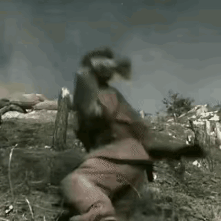 好好看一下什么是最强陆军这个视频记录下了50年代，抗美援朝期间，我志愿军战士