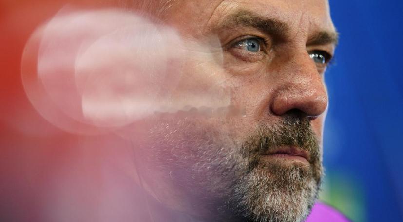 据加泰罗尼亚电台LaTdT报道，在巴萨教练组对阿劳霍的心理健康状况感到担忧后，队