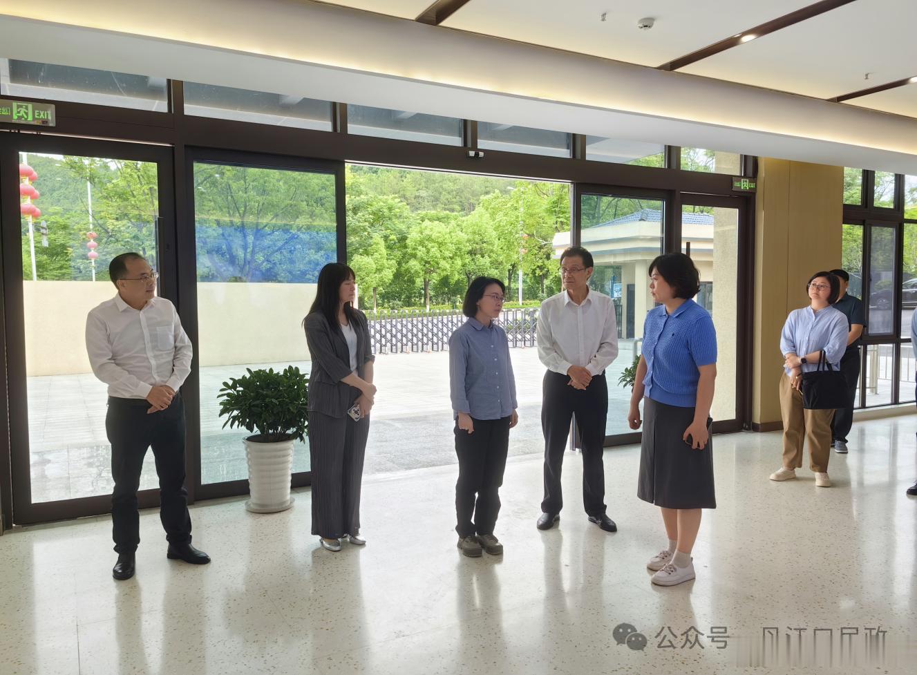 省民政厅厅长李丽赴丹江口市调研民政工作6月8日，省民政厅厅长李丽一行深入丹江口市