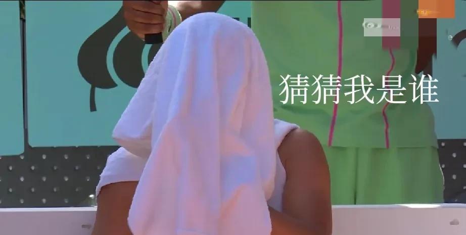 高芙知道了！对待阳刚般“送蛋女王”，只需投喂两根“油条”6:1、6:1就打崩了斯
