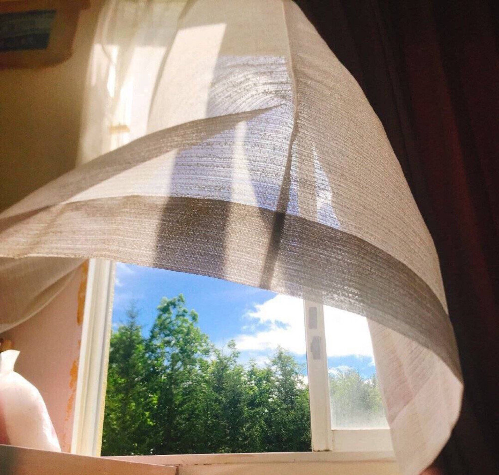 成长就是妥协与坚持的两难。丨《解忧杂货铺》