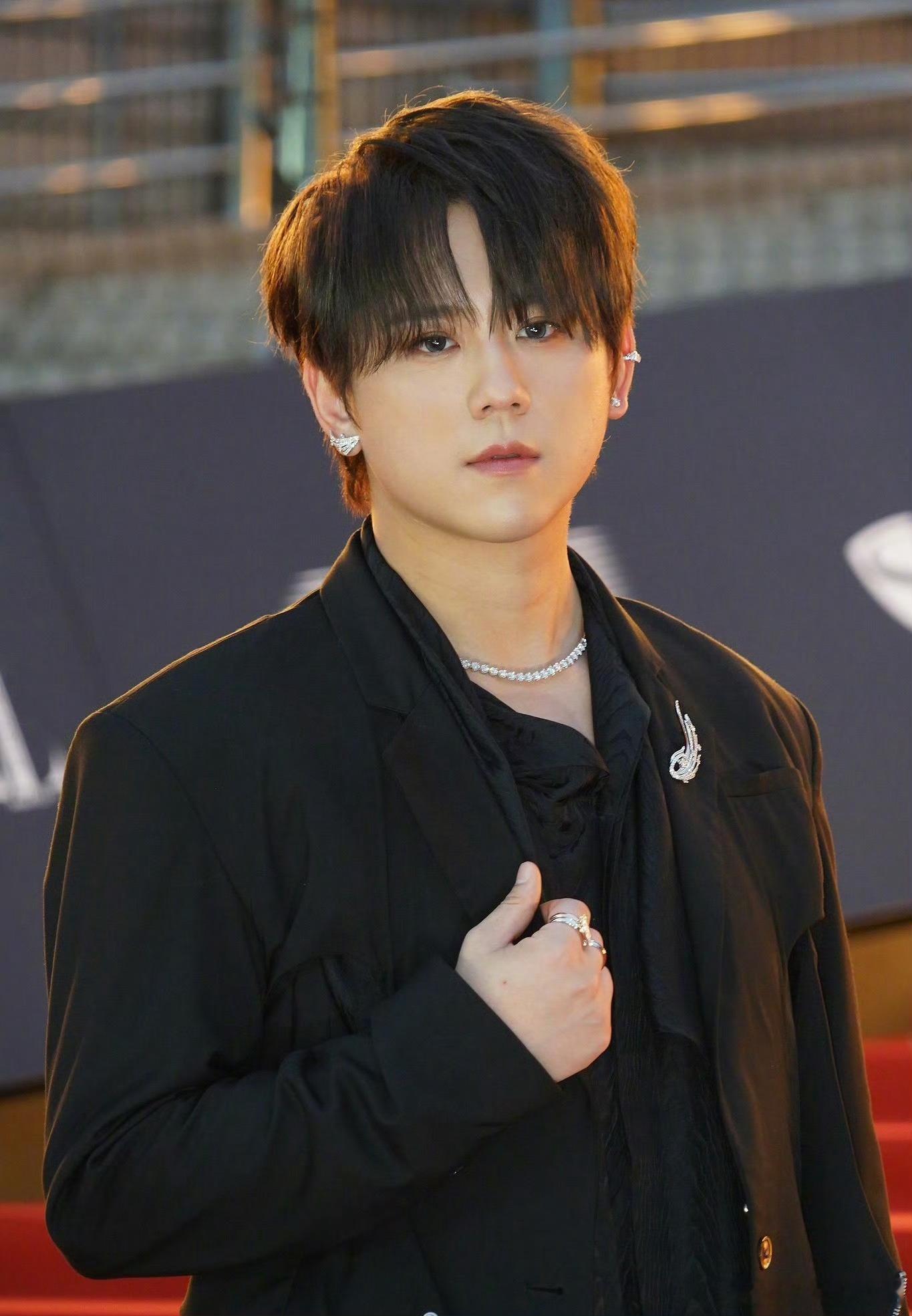 姜涛瘦了很多果然每一个胖子都是潜力股，姜涛也不例外😂