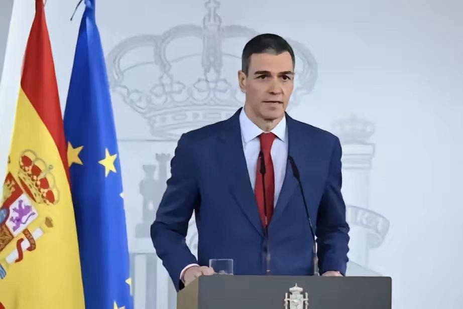 “春后算账”，特朗普不等了。24日，美国“五角大楼”邮件曝光，将对美伊战争中未