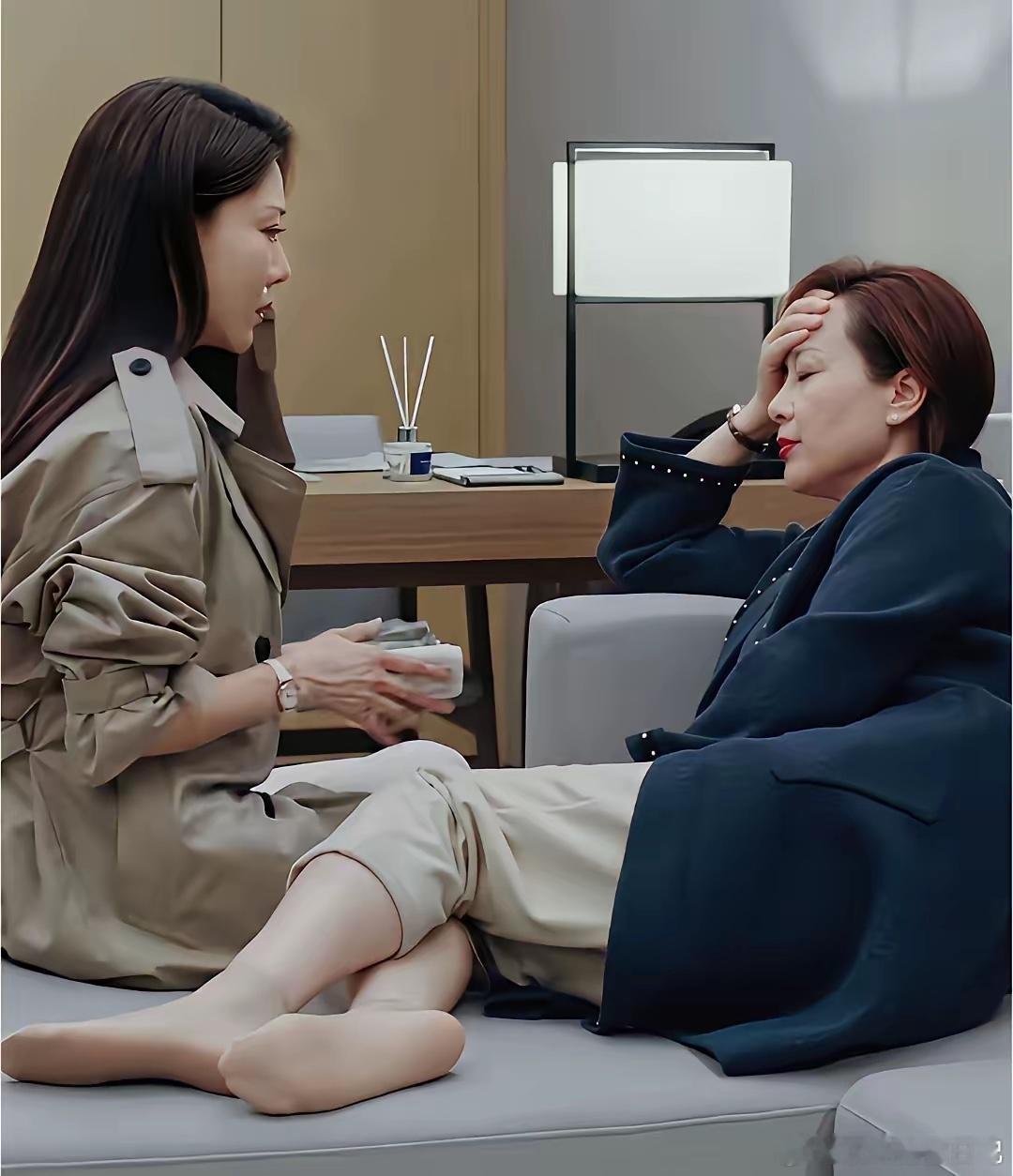 美女演员据说是61岁，看着像不像