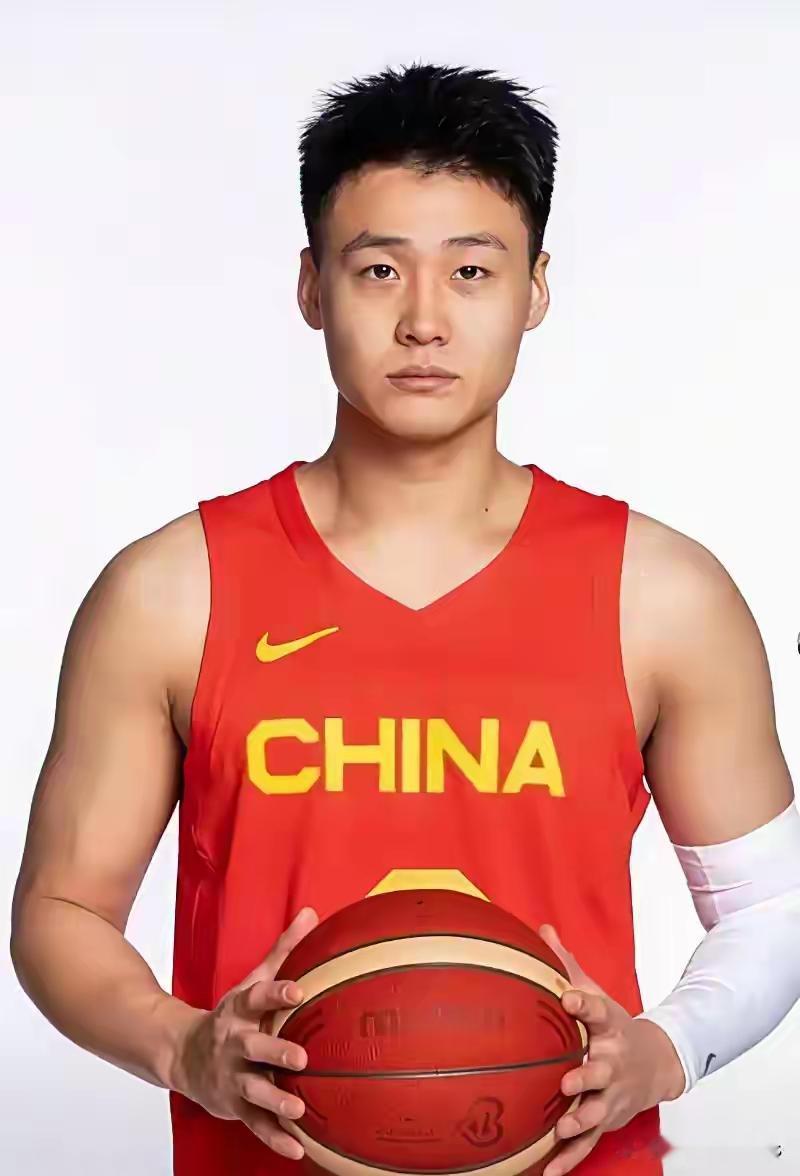 难怪央五不转播中国男篮，估计已经预料到了，那就是中国男篮还不具备这个实力来战胜日