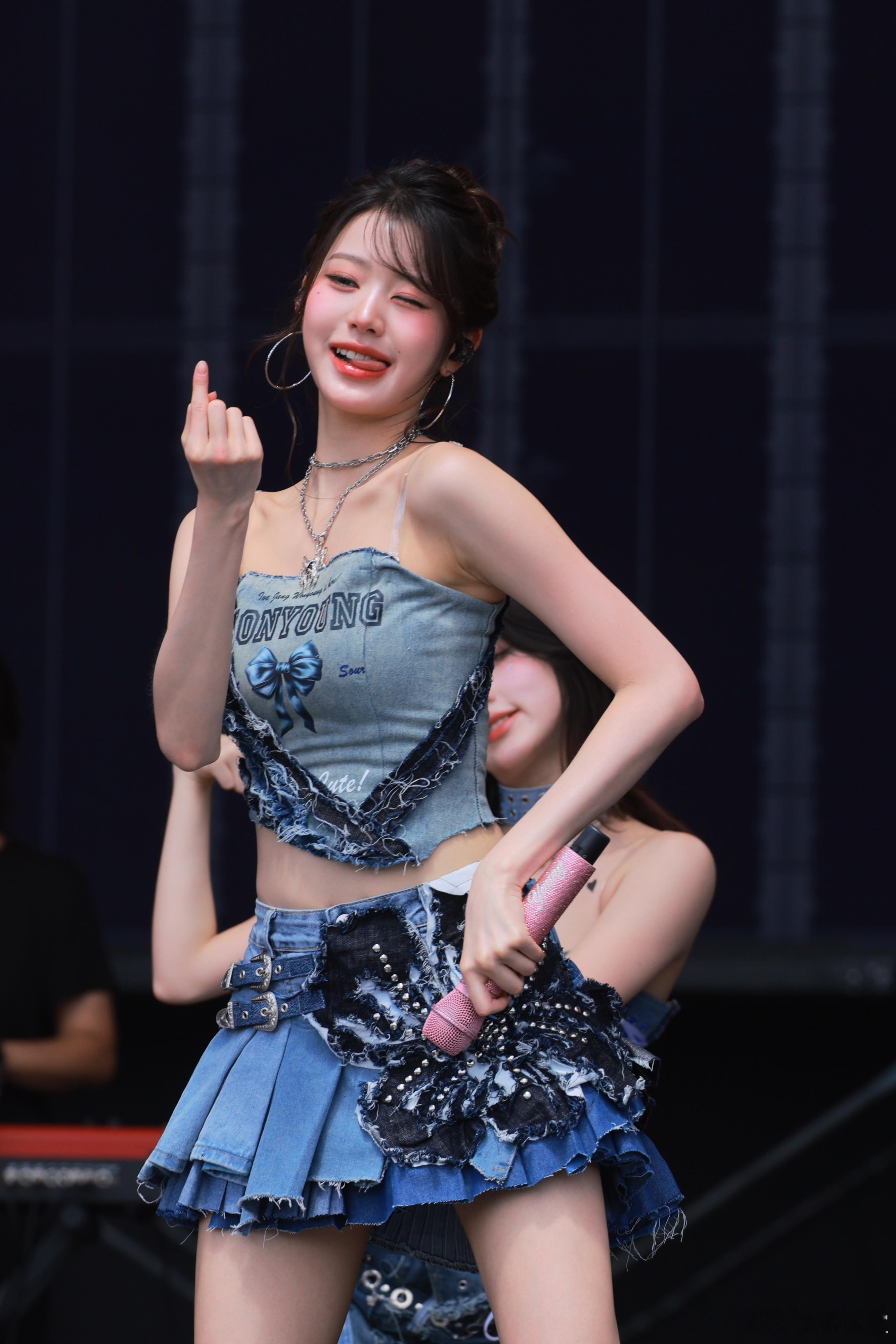张元英大阪音乐节生图I1216p