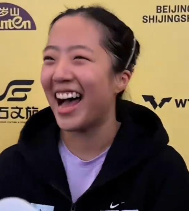 我去！申裕斌为了喝杨枝甘露，都学会了中文！今天记者问她战胜早田希娜的秘诀，