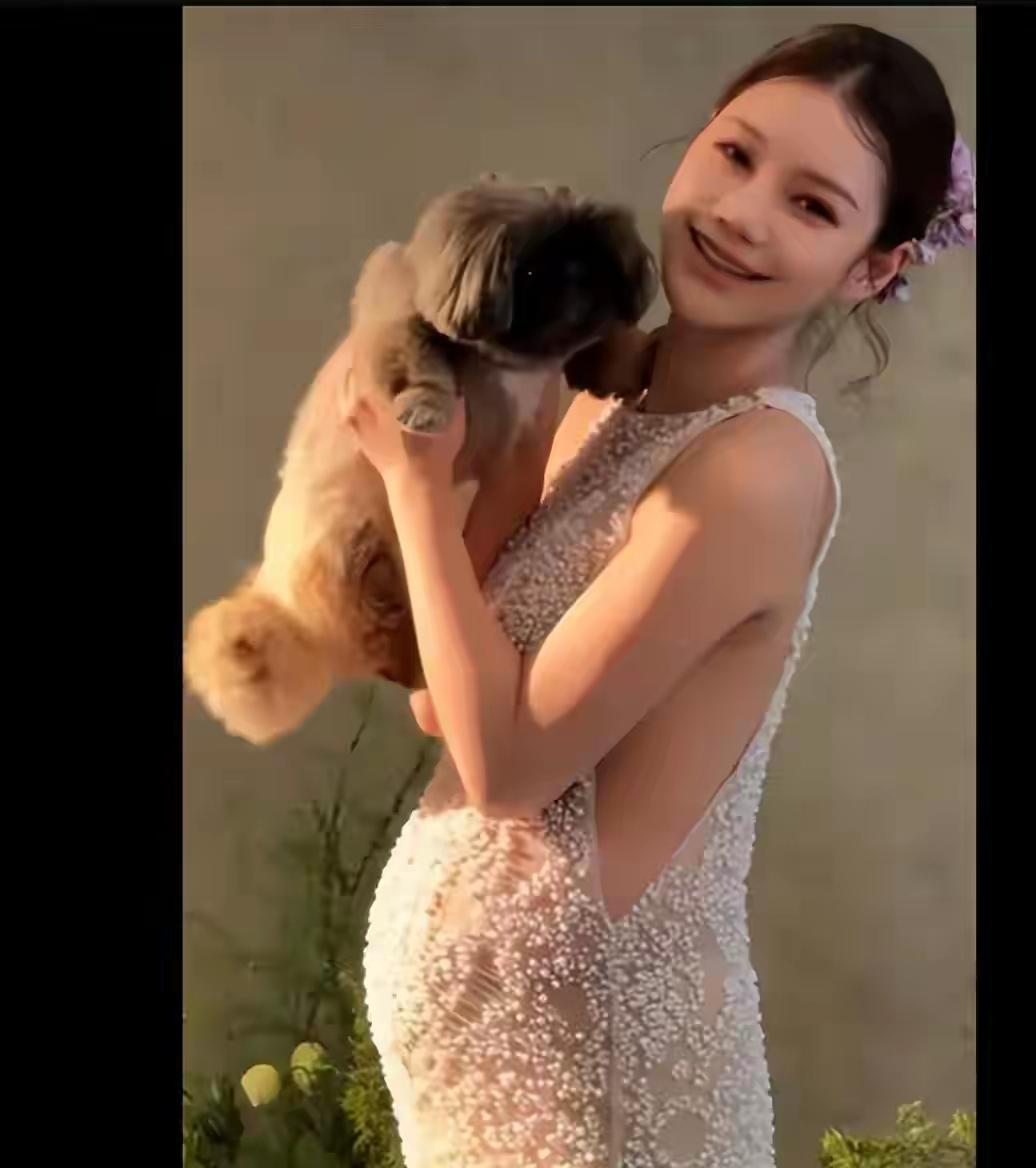 马攸梅够精明，她回台北待产，虽然婆婆没有跟去，老公也不能随时陪在身边，但是她透露