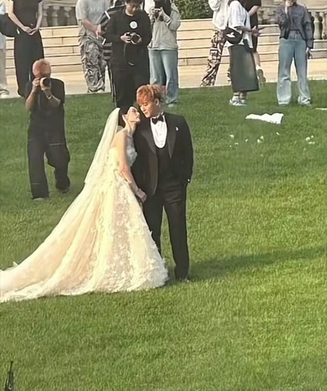 黄子韬十月十六号婚礼黄子韬徐艺洋10月16日举行婚礼，好奇伴郎伴娘都有谁？​​