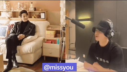 许凯给星光配音，配到哄女朋友这段了，趁纪星不注意，坐沙发上了，二郎腿一翘，拽的跟