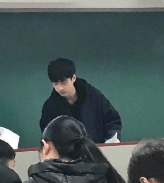发愁给孩子起啥名? 看清华大学直博直硕的名字, 这才是真正的内涵名字