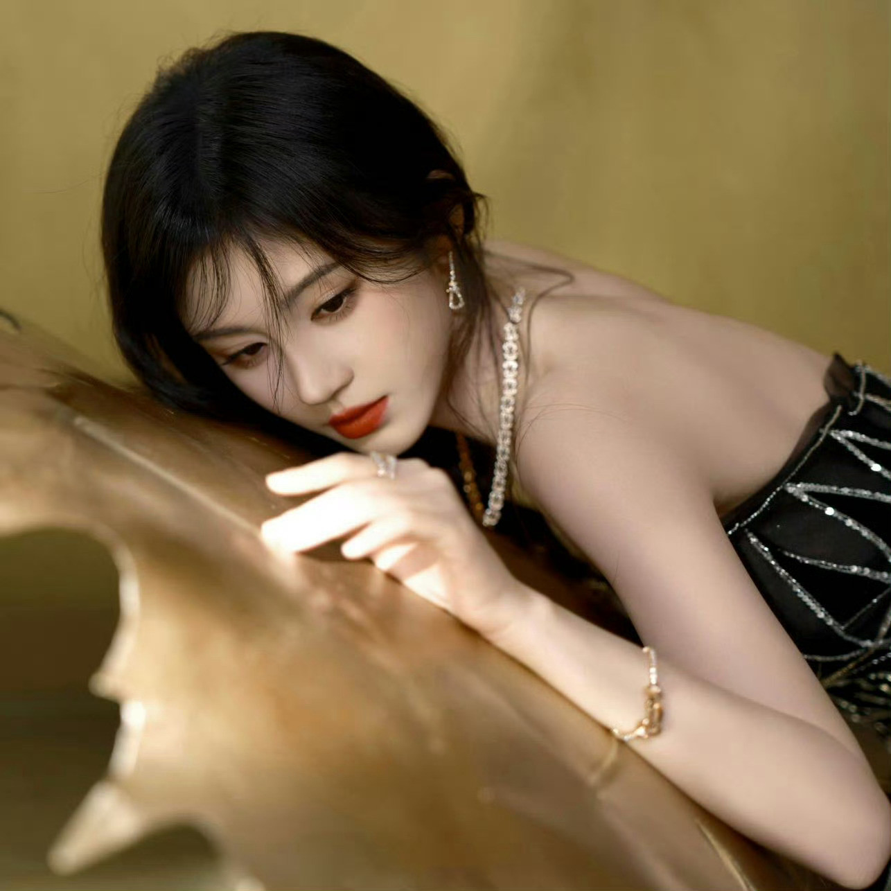 鞠婧祎|每一张都美到封神[爱心]​​​