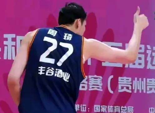 辽篮胜四川意义重大辽篮胜了四川，广东浙江球迷认为辽宁队胜不足喜。辽宁球迷也认为