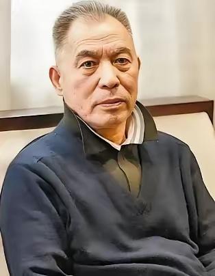 梁晓声说：“从你出生的那一刻，端什么碗，吃什么饭，经历什么事，什么时候和谁结