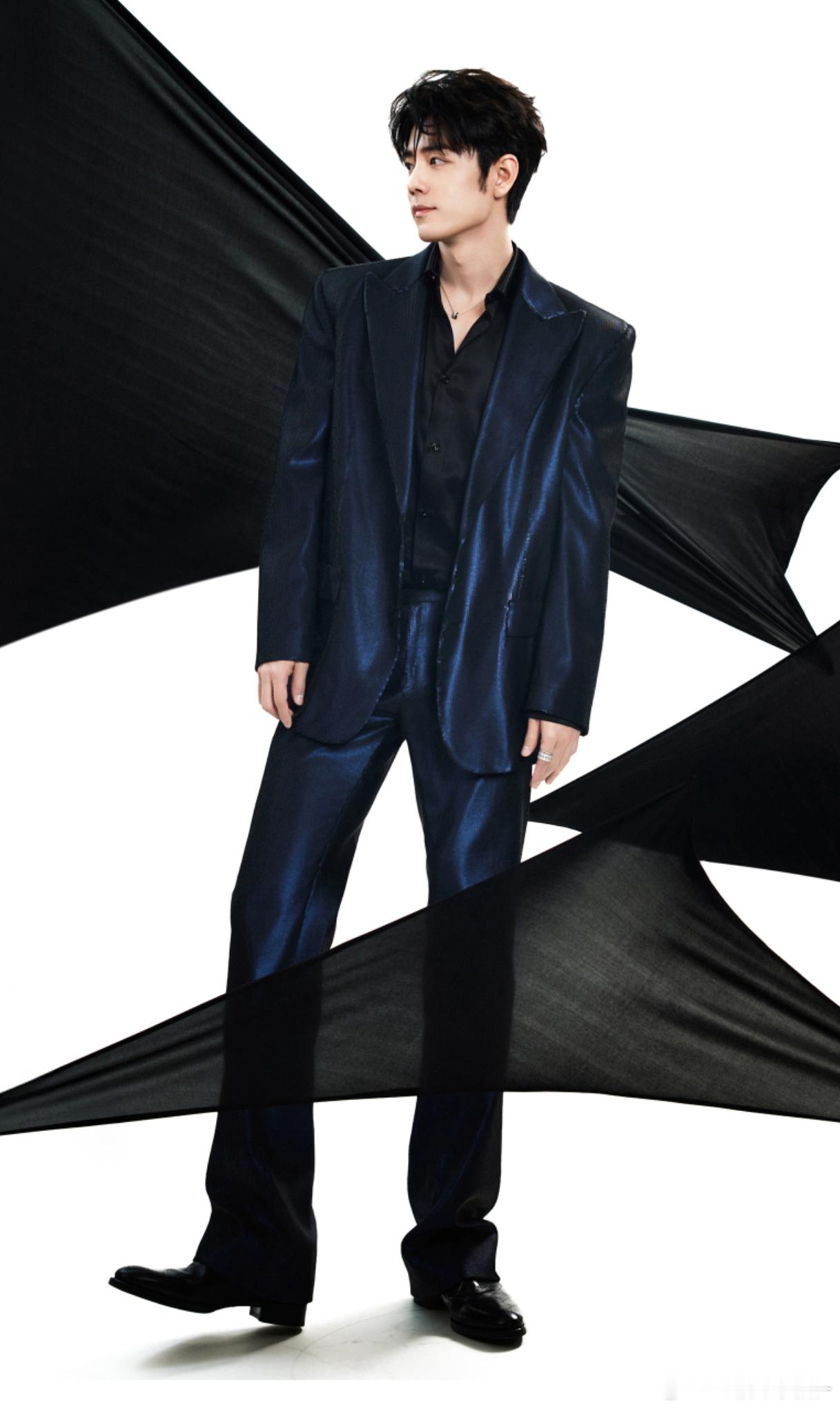 卧槽！肖战王一博这两张图的区别到底在哪