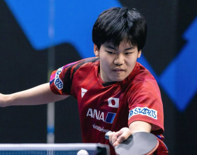松岛辉空这句吐槽，把张本美和逗笑了，镜头怼在日本综艺《SportsBull》录制现场的那一刻，我终于