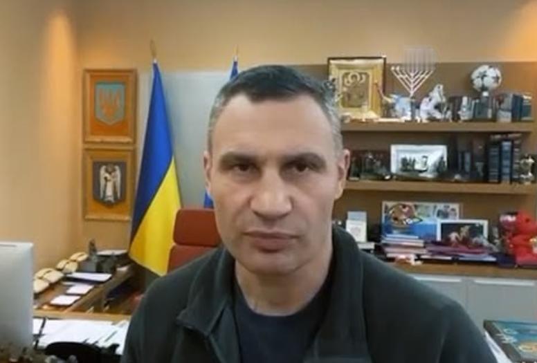 俄军空袭乌克兰的基础能源设施，实际上都是乌克兰自己造的孽，真不能怪俄军！首先，2