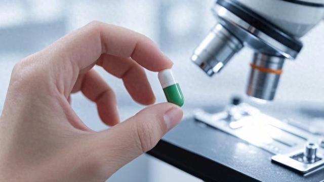 国内首部《中国胃癌患者生存质量白皮书》发布: 近7成患者仍“有感觉才就诊”