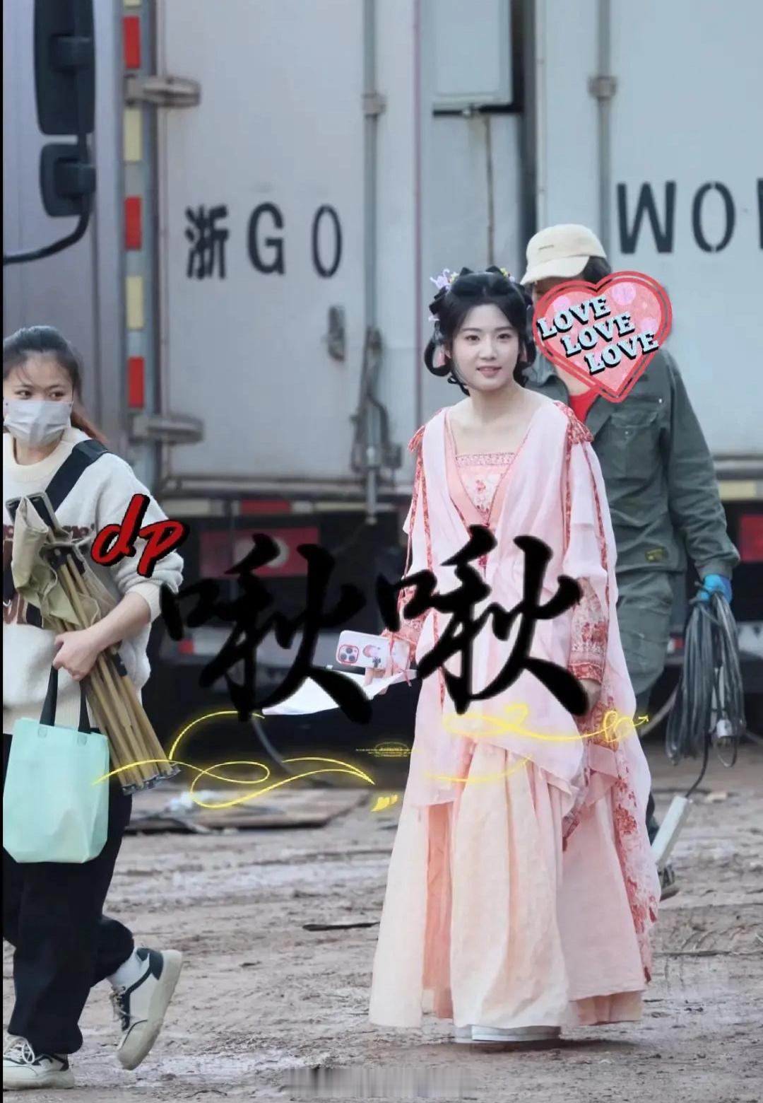 体态真的好差，但可以改，抓紧吧。