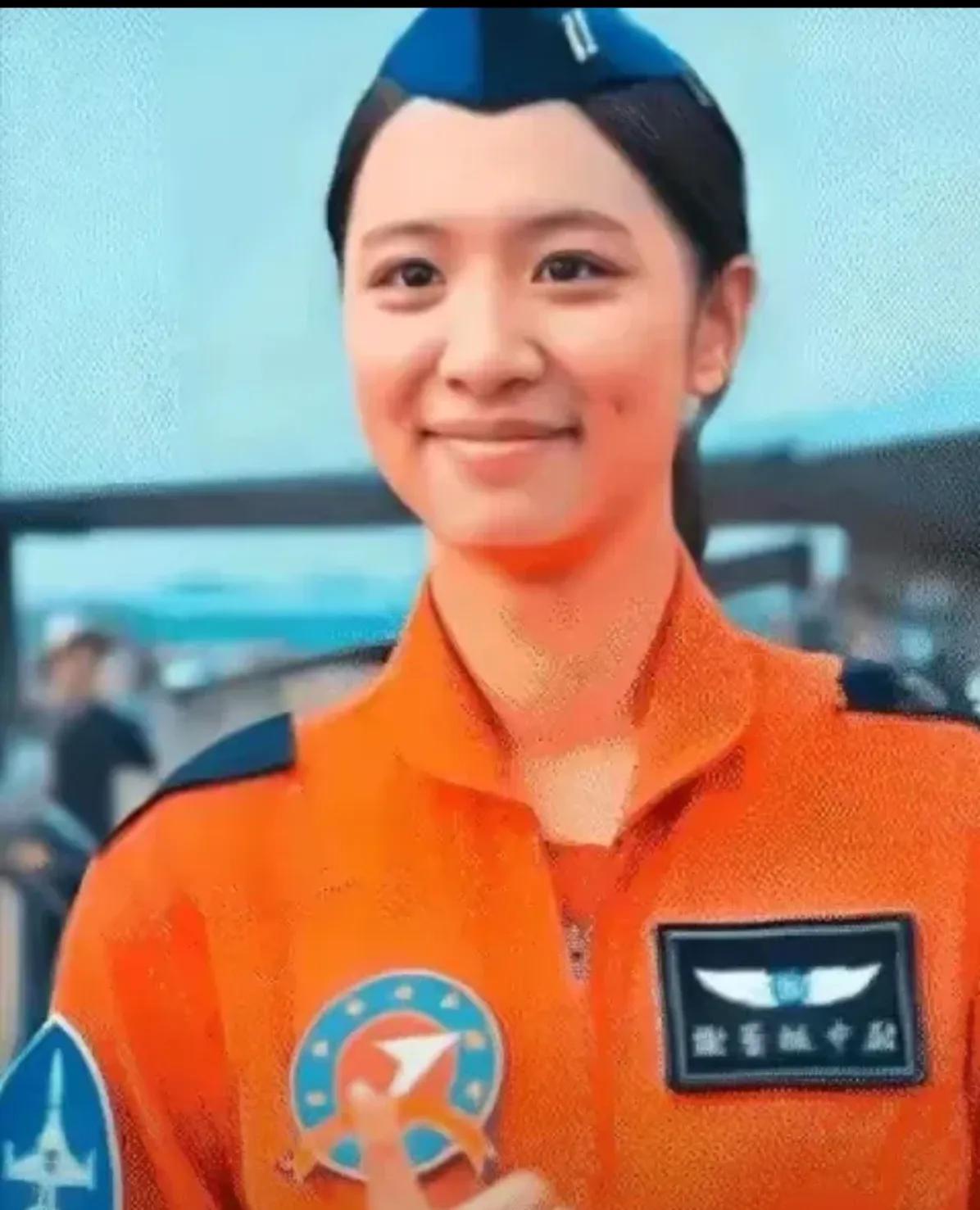 台湾的绿娃大脑被洗白得非常可怜了，这个女空军飞行员郭文静相当愚昧无知！居然连常识