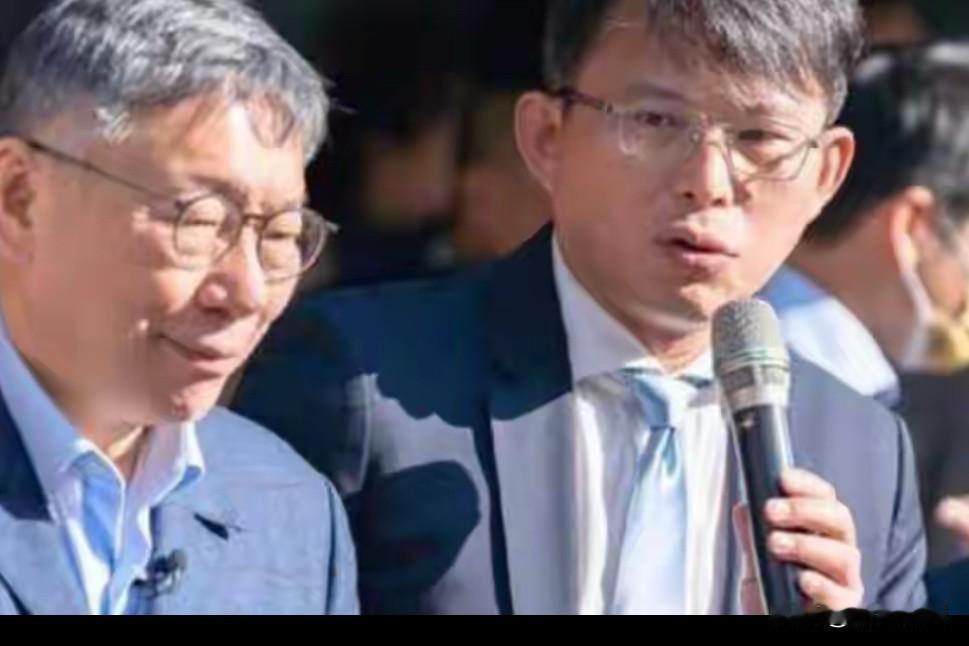 馆长一百八十度大转弯！骂了一周，今天突然改口支持郑丽文选2028，脑子清醒了？