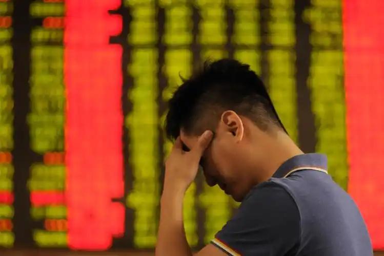 28岁，程序员，拿结婚钱炒股，今天清仓了。我认为，这个故事里真正可怕的并不是