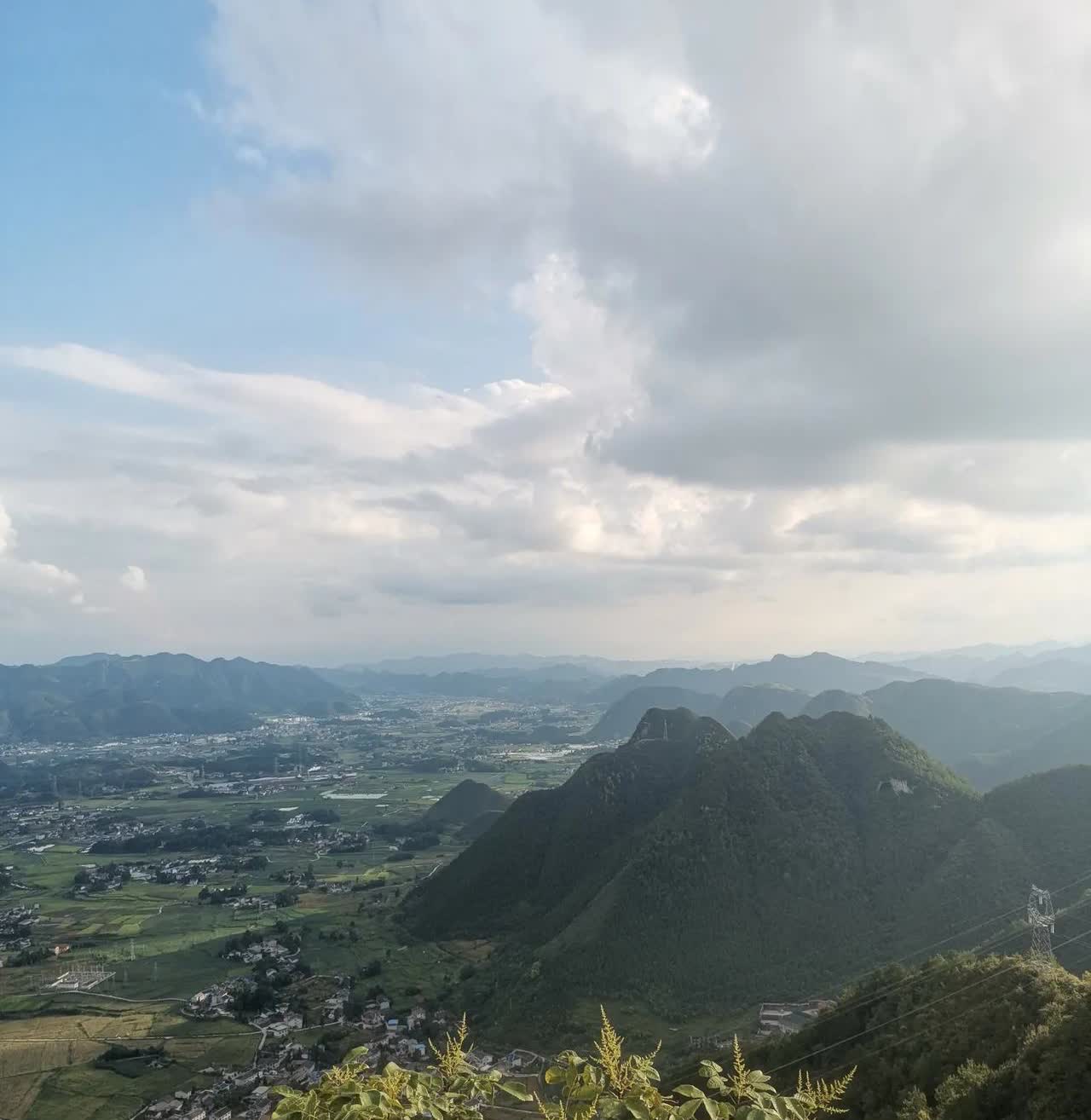 检车要一直去一个地方检，不要换地方，检过的概率很大，尾气检测，车灯检查不合格，他