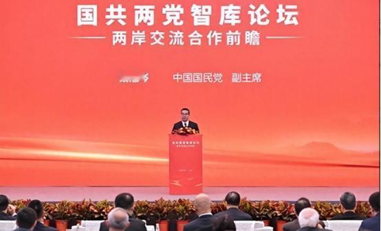 民进党发现：大陆绕开赖清德，直接送郑丽文一张王牌，拦都拦不住 最近台湾政坛有