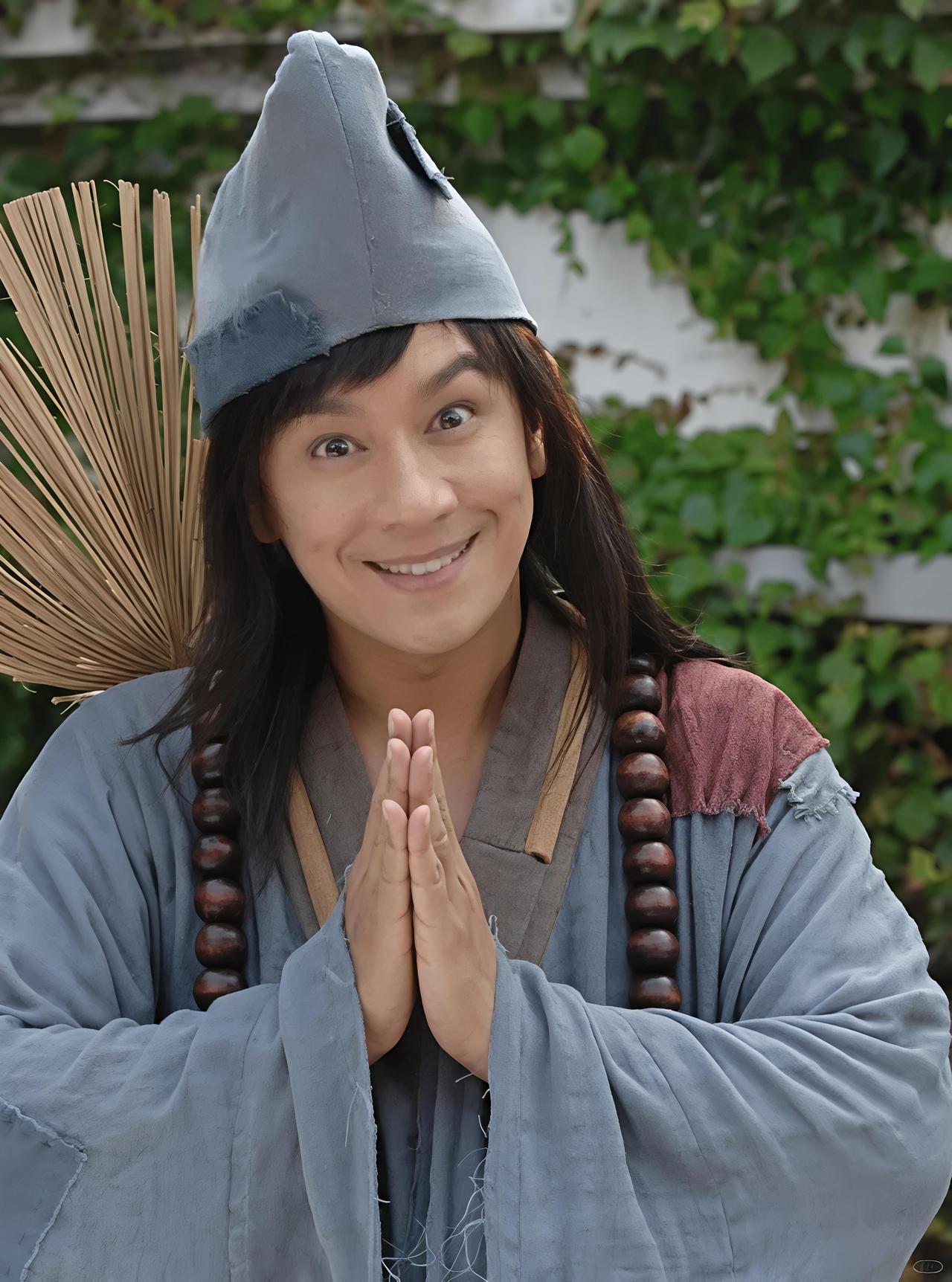 红不红都一样，陈浩民活得太通透了曾经凭借段誉、济公、哪吒等角色红极一时的陈浩