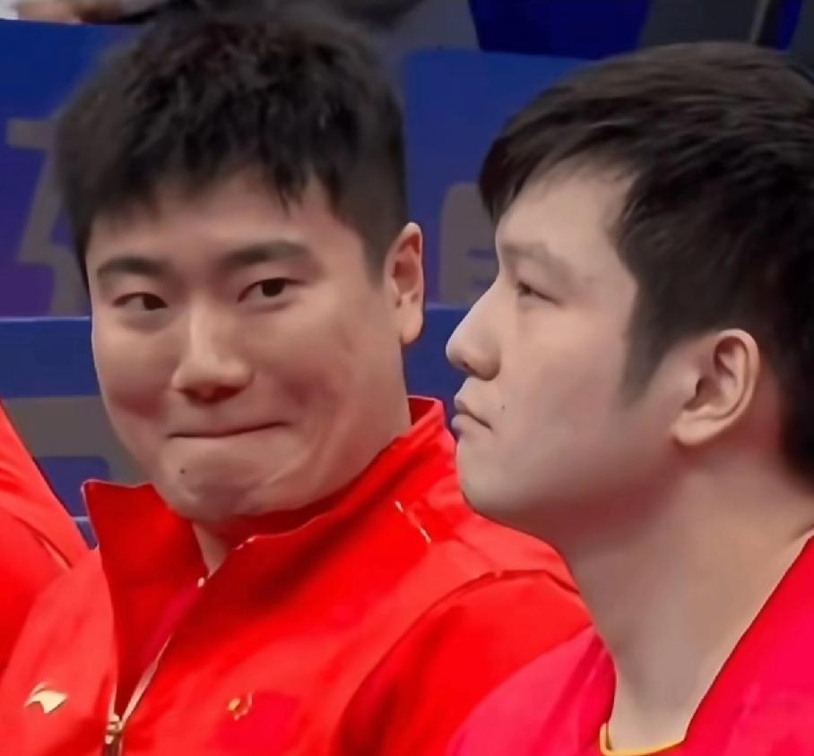 万万没想到全运会之后，梁靖崑最大的收获就是“拐”了个女儿。刚刚看到周雨的一