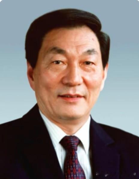 李梦直面网络恶评！真正的强大，是不被流言定义面对网络上层出不穷的负面标签与