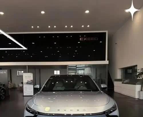 姚厂长这么一打分真能让星纪元ES的销量暴涨？暴涨到不至于，小涨没问题。星纪元ES