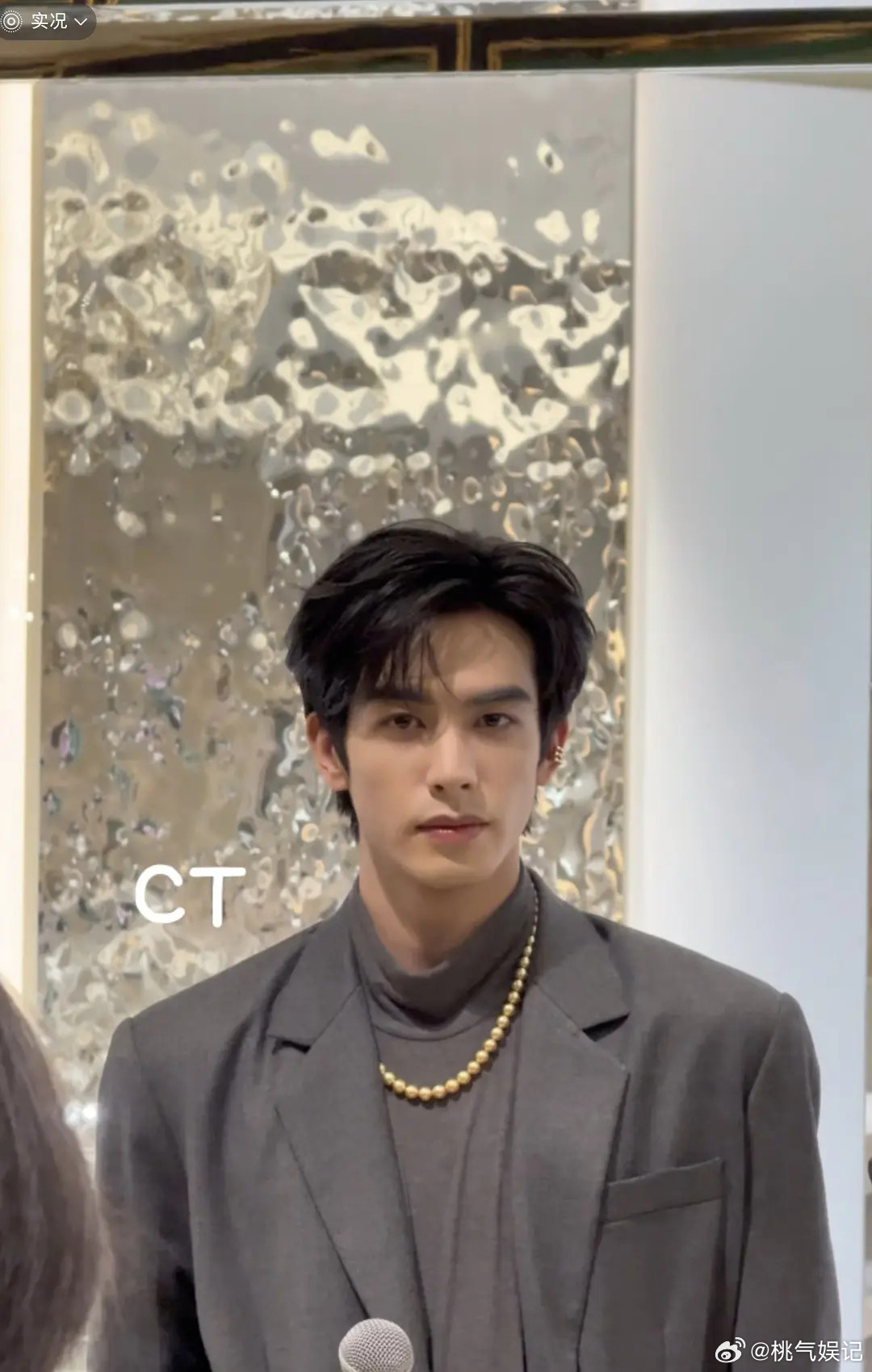 🐉和🐮生图谁更好看