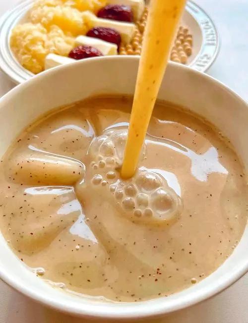 今天分享一款豆浆的配方啊之前都是买的成品基本没啥豆浆味不是淡的像水就是有