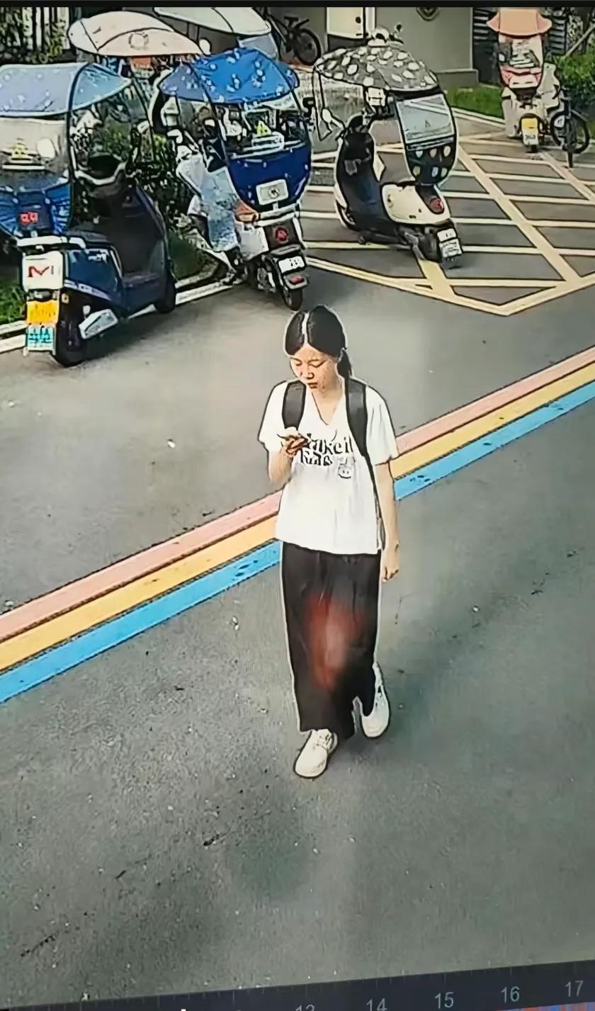 信阳失联女孩，两个关键线索被家人否定：一个是有目击者称看到她在翼祥新区吃早餐，这