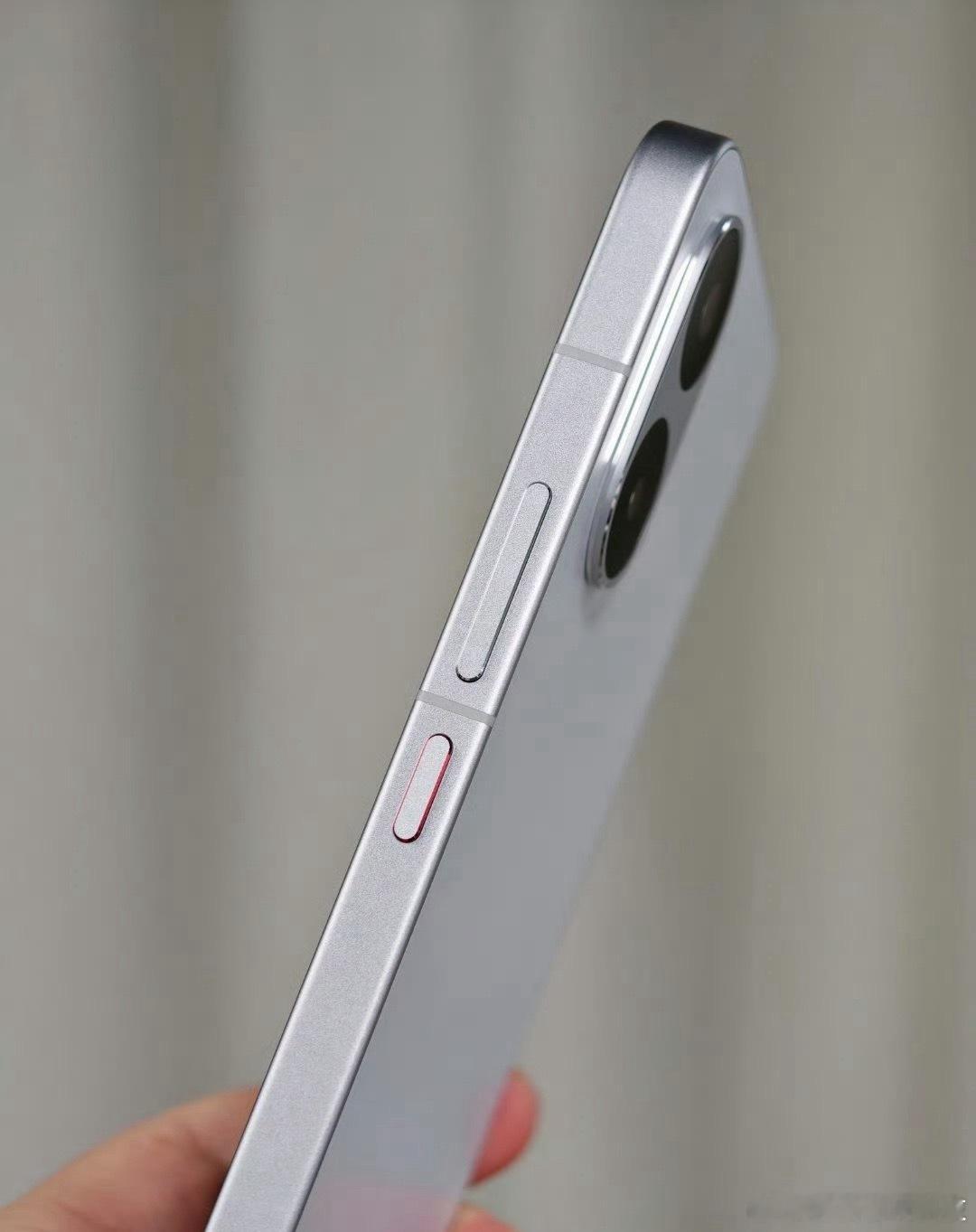 红米Turbo5Max甄姬实拍，外观你给几分